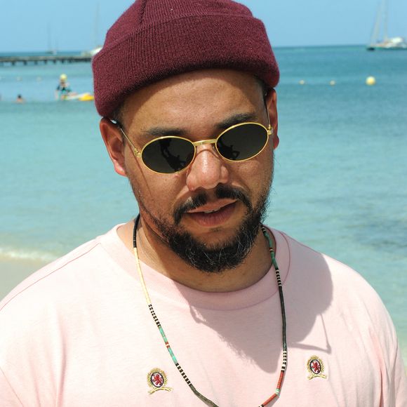 Exclusif - Ben l'Oncle Soul - Jour 1 - Backstage - Enregistrement de l'émission "Tous en Martinique, coeur d'Outremer" au Club Med Les Boucaniers, qui sera diffusée le 11 novembre à 21h05 sur France 3. Le 28 mai 2021
© Veeren / Bestimage