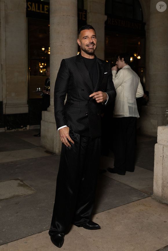 Exclusif - Ricky Martin - Arrivées au dîner Tom Ford au restaurant Le Grand Véfour lors de la fashion week Prêt à Porter femme automne/hiver 2026-2027 (PFW) le 4 mars 2026.

© Sarkissian / Delpech / Melloul / Bestimage