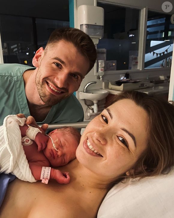 Durant cette perte de poids, la jeune maman a pu compter sur le soutien sans faille de son mari Nikolay Levchenkova.

Marie Denigot et son mari Nikolay Levchenkova à la naissance de leur fille Lana.