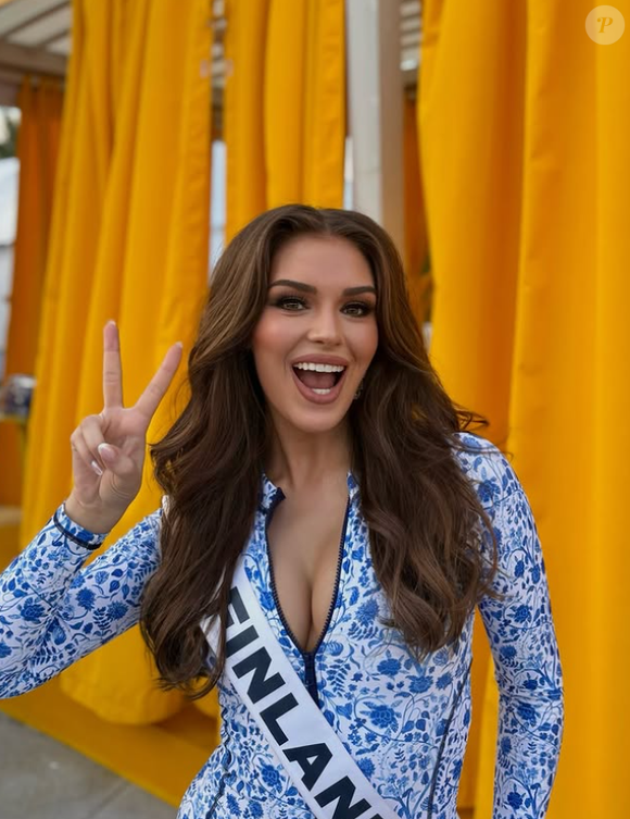 Mais trop tard, le mal était fait et le comité s'est donc voulu radical.

Sarah Dzafce, Miss Finlande destituée