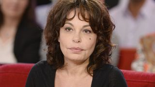 "Je le connaissais déjà car je l'avais embauché en 2010" : Isabelle Mergault a partagé la vie de cet homme rencontré sur un tournage