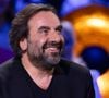 Le couple a ensuite quitté Paris pour s'installer à Chamonix, où ils élèvent leurs deux enfants.

André Manoukian lors de l'enregistrement de l'émission "La Boîte à secrets", présentée par F.Bollaert et diffusée le 16 janvier 2026 sur France 3, dans les studios du Lendit à Saint-Denis, France, le 16 décembre 2025.

© Cyril Moreau/Bestimage