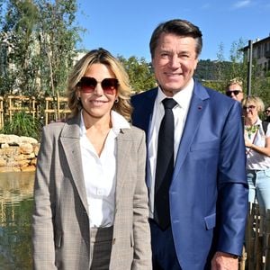Exclusif - Christian Estrosi, le maire de Nice, a inauguré une nouvelle tranche de la Coulée Verte, à l'esplanade de Lattre de Tassigny à Nice, le 19 octobre 2024. Devant une foule importante, le maire était entouré par un bon nombre d'élus municipaux, de sa femme Laura Tenoudji Estrosi et de leur fille Bianca qui a bien apprécié la présence des cheveaux de la police municipale, et le point d'eau ou toutes sortes de poissons ont élu domicile. © Bruno Bebert/Bestimage