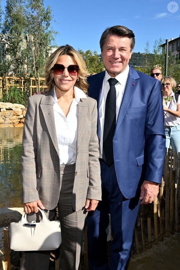Exclusif - Christian Estrosi, le maire de Nice, a inauguré une nouvelle tranche de la Coulée Verte, à l'esplanade de Lattre de Tassigny à Nice, le 19 octobre 2024. Devant une foule importante, le maire était entouré par un bon nombre d'élus municipaux, de sa femme Laura Tenoudji Estrosi et de leur fille Bianca qui a bien apprécié la présence des cheveaux de la police municipale, et le point d'eau ou toutes sortes de poissons ont élu domicile. © Bruno Bebert/Bestimage