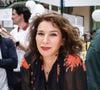 "Mais j'adore ! On en veut d'autres !", "Elle a tout de Ramzy", ou encore "Le meilleur mélange de son papa et sa maman Ava", peut-on lire dans les commentaires...

Anne Depetrini - Festival du Livre de Paris 2025 au Grand Palais,  Paris, France, le 13 avril 2025. © Jack Tribeca / Bestimage