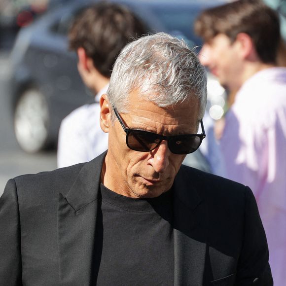 Nagui assistant aux obsèques de Philippe Labro à l'église Saint Germain des Prés à Paris, France, le 13 juin 2025. Philippe Labro, journaliste, auteur, réalisateur et compositeur prolifique, est décédé à l'âge de 88 ans des suites d'un cancer le 4 juin. Photo by Nasser Berzane/ABACAPRESS.COM