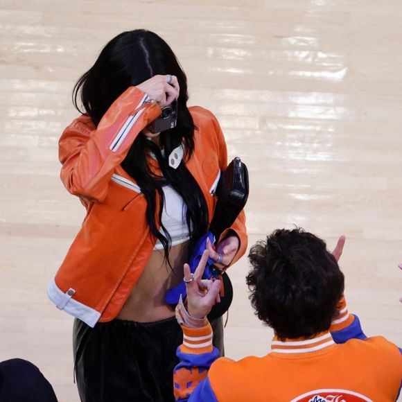 New York, NY - Timothee Chalamet et Kylie Jenner assistent au cinquième match opposant les Pacers aux Knicks au Madison Square Garden à New York. Photo par Backgrid USA / Bestimage