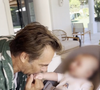 À la fin du documentaire, David dorlote son petit-fils : « Mon petit amour. Tu as eu de la chance d’être né là »

David Hallyday et accompagné de son petit-fils dans le documentaire "Hallyday par David", diffusé mercredi 10 février 2026 sur M6