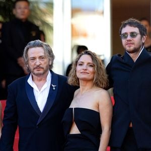 Hafsia Herzi, Benoît Magimel, Léa Mysius, Bastien Bouillon, Monica Bellucci - Montée des marches du film " Histoires de la nuit " lors du 79ème Festival International du Film de Cannes, le 21 mai 2026. © Olivier Borde / Bestimage