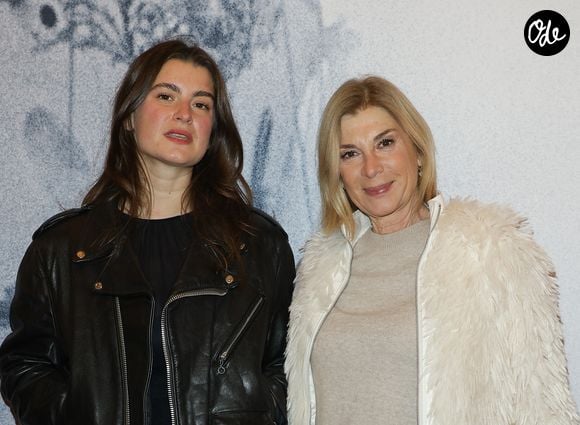 Oriane Deschamps et Michèle Laroque - Photocall de la représentation exceptionnelle de LUMIÈRE ! par Thierry Frémaux au Grand Rex à Paris le 12 décembre 2025.
© Guirec Coadic / Bestimage
