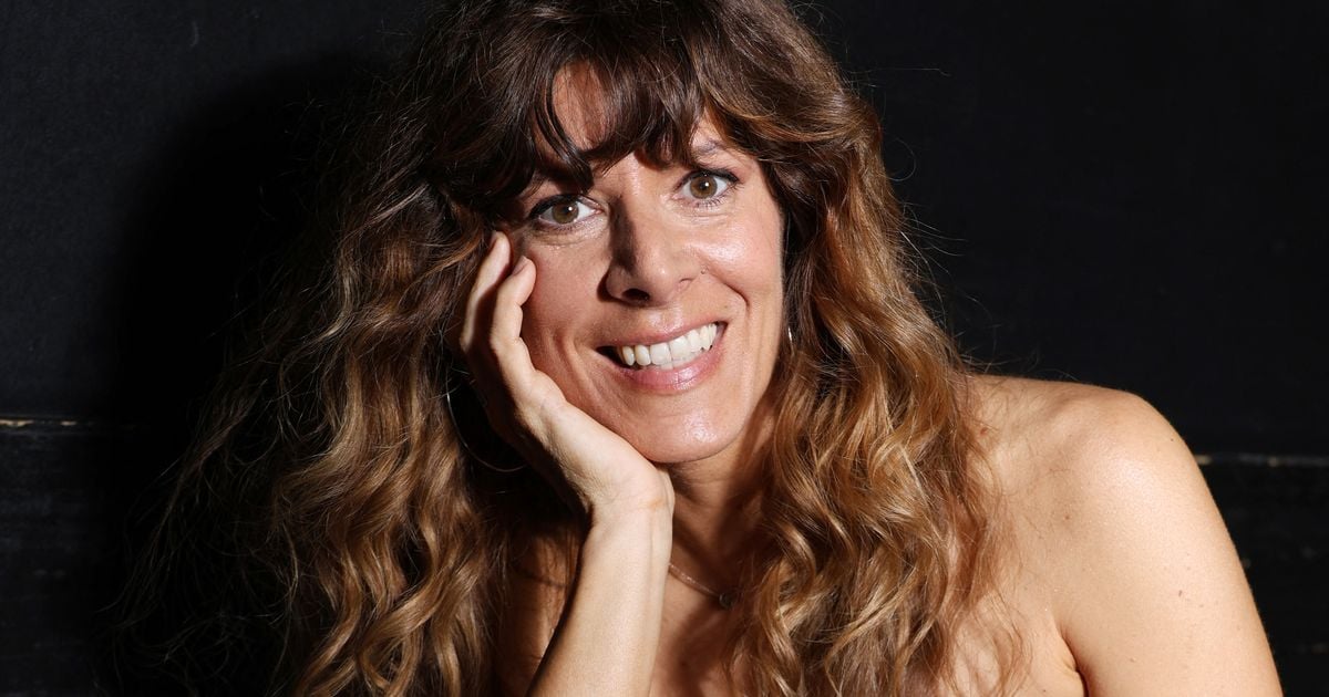 A 46 ans, Magali Ripoll (N'oubliez pas les paroles) a une routine simple  que sa fille Chloé, 13 ans, vient aussi d'adopter ! - Purepeople