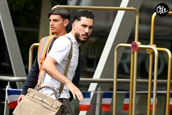 Rayan Cherki - L'équipe de France de football s'envole du Bourget pour rejoindre Boston aux Etats Unis pour participer à la coupe du monde de la FIFA (du 11 juin au 19 juillet, aux États-Unis, au Canada et au Mexique), le 10 juin 2026. Pierre Perusseau/Bestimage