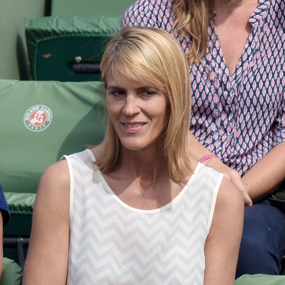 Exaspérée, elle a parlé "d’abrutis" dans une vidéo sur Instagram.

Nathalie Simon regardant un match lors de la cinquième journée des Internationaux de France de tennis à Roland-Garros à Paris, France, le 28 mai 2015. Photo by Laurent Zabulon/ABACAPRESS.COM