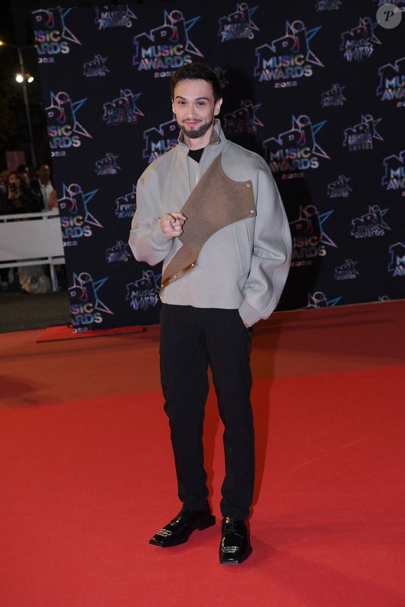 Billy Crawford au photocall de la 24ème édition des "NRJ Music Awards (NMA)" au Palais des Festivals à Cannes le 18 novembre 2022.

© Rahid Bellak / Bestimage