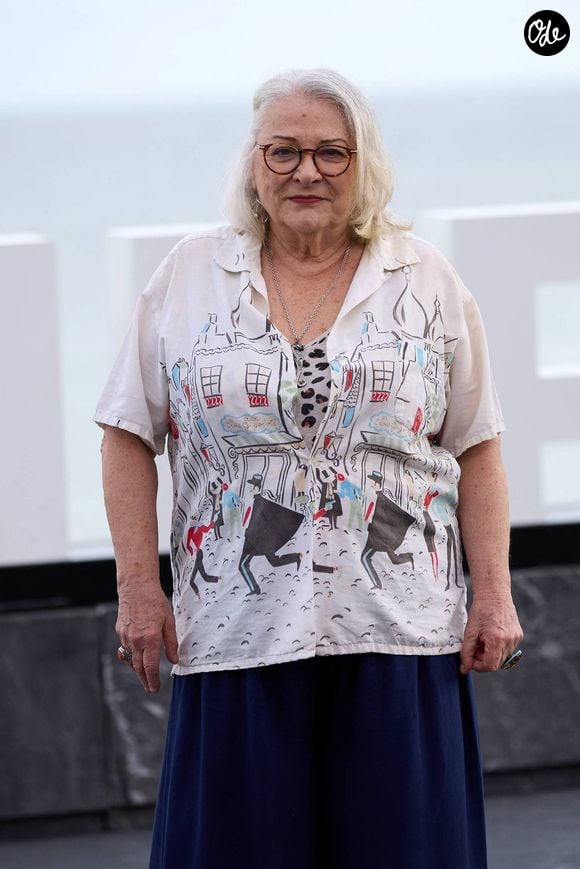 Josiane Balasko au photocall du film "Quand vient l'automne" lors de la 72ème édition du festival international du film de San Sebastian (Saint Sébastien) SSIFF le 22 septembre 2024