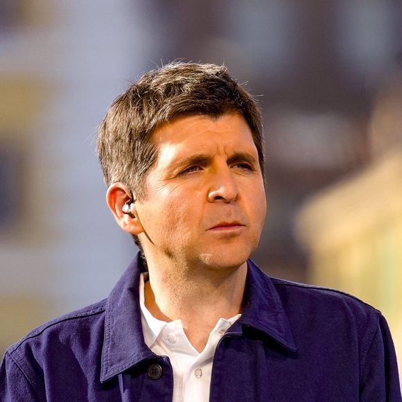 Thomas Sotto a officié sur de nombreux médias depuis le début de sa carrière de journaliste

Thomas Sotto - L'émission Télématin sur France 2 en direct sur le port de Marseille dans le cadre de l'arrivée de la flamme olympique des JO de Paris.
Crédit : Sandrine Thesillat / Panoramic / Bestimage