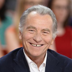 William Leymergie - Enregistrement de l'émission "Vivement Dimanche" à Paris le 1er Avril 2015. L'émission sera diffusée le 05 Avril 2015. Invité principal Sophie Davant.