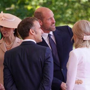 Le roi Charles III d'Angleterre et la reine consort Camilla accueillent le président Emmanuel Macron et sa femme Brigitte Macron au château de Windsor le 8 juillet 2025. © Alberto Pezzali / Pool / Julien Burton via Bestimage