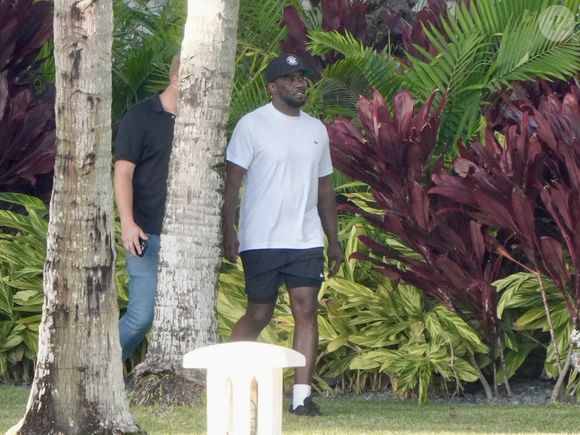 En prison, il est accusé de viols et agressions sexuelles

Sean 'Diddy' Combs se promène sur Star Island à Miami, FL, USA le 15 avril 2024. Photo by Pichichipixx/Splash News/ABACAPRESS.COM
