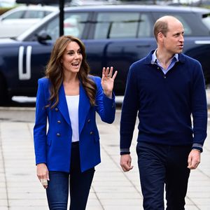 Une habitude héritée de la reine Elizabeth II, connue pour sa discrétion

Le prince William, prince de Galles, et Catherine (Kate) Middleton, princesse de Galles, au centre sportif national de Bisham Abbey à Marlow, à l'occasion de la Journée mondiale de la Santé mentale, le 12 octobre 2023.
©GOFF INF / BESTIMAGE