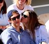 Aliocha Schneider et sa compagne la chanteuse Charlotte Cardin - Célébrités dans les tribunes des Internationaux de France de tennis de Roland Garros 2024 à Paris le 7 juin 2024.  © Jacovides-Moreau/Bestimage
