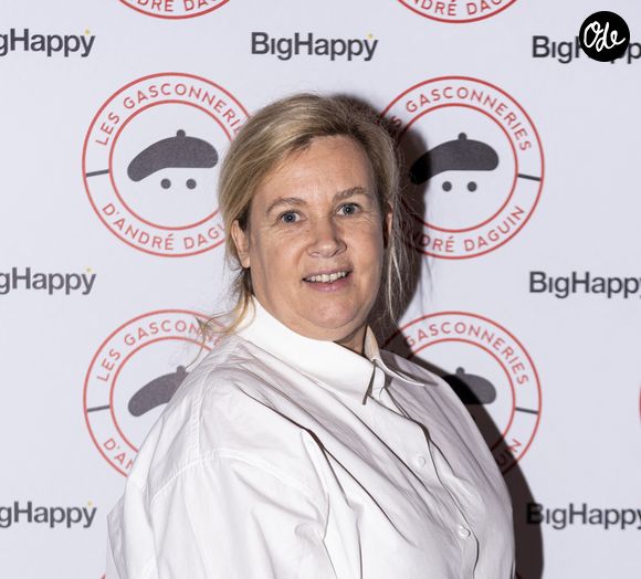 Hélène Darroze a récemment acheté une maison au Pays basque pour se ressourcer.

Hélène Darroze - Premier Festival de la Gasconnerie au Ground Control à Paris.
© Jack Tribeca-Pierre Perusseau/Bestimage
