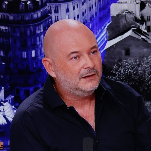 Captures d'écran - Sébastien Cauet est venu s'expliquer et affirmer son innocence sur le plateau de BFM TV à propos des accusations de viols et d'agressions sexuelles par trois femmes dont une mineure au moment des faits.
Le 10 décembre 2023.