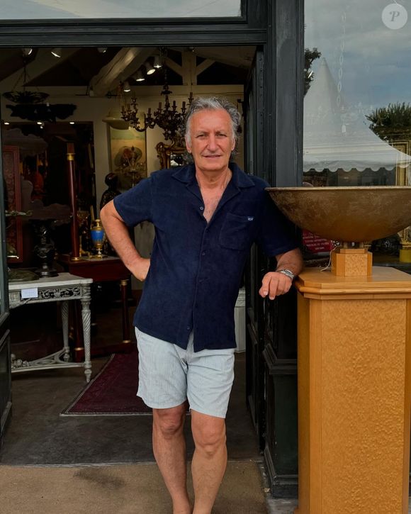 Il a une boutique située à L'Isle-sur-Sorgue

Paul Azzopardi, acheteur d'"Affaire conclue"