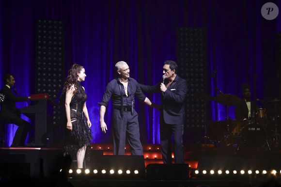 Exclusif - Maxime Dereymez danse, Dany Brillant - Célébrités au concert de Dany Brillant à l'Olympia à Paris le 15 février 2026. Après 3 ans d'absence en live Dany est à nouveau sur scène pour un show " BEST OF TOUR " de ses plus grands titres ! En passant du jazz de Saint-Germain, à la dolce vita de Rome sans oublier Cuba et sa salsa entêtante ! Un show explosif et unique a ne pas rater. Après son passage à la salle Pleyel à Paris (Complet), il était de nouveau en concert à Paris, le dimanche 15 février à l'Olympia (Complet). Actuellement en tournée en France. © Jack Tribeca/Bestimage