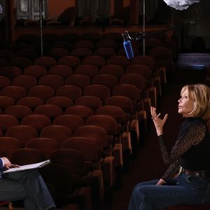 Exclusif - Clémentine Célarié lors de l'enregistrement de l'émission "Olympiascope" au théâtre Antoine, présentée par B.Montiel et diffusée le 2 mai 2025 sur Olympia TV, au théâtre Antoine à Paris, France, le 18 février 2025. © Denis Guignebourg/Bestimage