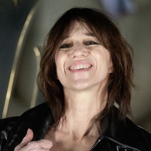 Le projet sera présenté dans le cadre des Rencontres d’Arles 2026.

Charlotte Gainsbourg - Photocall du défilé Saint Laurent "Collection Femme Prêt-à-Porter Automne/Hiver 2026-2027" lors de la Fashion Week de Paris, le 3 mars 2026

Cyril Moreau / Bestimage