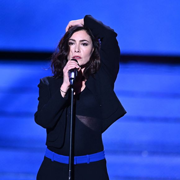 Exclusif - Olivia Ruiz - Enregistrement de la 2ème partie de soirée de l'émission "La chanson secrète N°12", présentée par N.Aliagas et diffusée le 1er décembre sur TF1 © Guillaume Gaffiot-Cyril Moreau / Bestimage