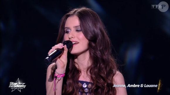 Jeanne sur le plateau de la "Star Academy". TF1