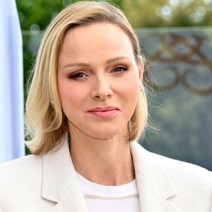 Elle va en effet se rendre en Espagne pour la première fois depuis leur mariage

Le prince Albert II de Monaco, la princesse Charlene et son frère Gareth Wittsrock ont remis les prix du Formula E Monte Carlo Tee Prix au Monte Carlo Golf Club à La Turbie. © Bruno Bebert/Bestimage
