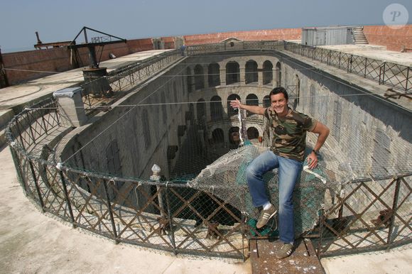 Archive - Olivier Minne à Fort Boyard, le 16 avril 2003. 

Photo : Frédéric Piau / Bestimage