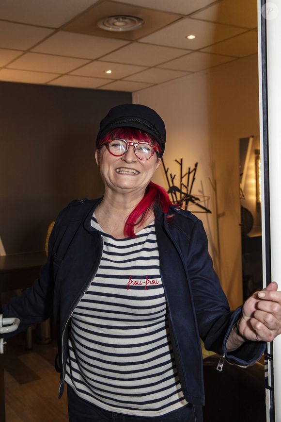 Exclusif - Christine Bravo - Backstage de l'enregistrement de l'émission "Les Grosses Têtes", présentée par Laurent Ruquier et diffuséele 19 décembre sur France 2. Le 8 décembre 2020
© Jack Tribeca / Bestimage