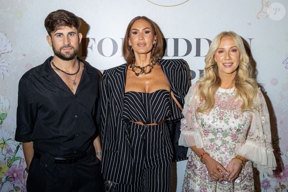 Yanis Bargoin, Vitaa, Megan Hess (Dessinatrice de mode) à la soirée de lancement du parfum Forbidden Whisper de la maison HFC Paris à l'hôtel Meurice à Paris le 8 octobre 2025.

© Sébastien Frémont / Bestimage