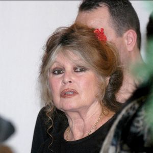 "La Madrague, c’est le reflet de moi quand je faisais des folies" a-t-elle expliqué lors de son entretien du 12 mai dernier.

L'ancienne actrice Brigitte Bardot fête le Noël de la Société Protectrice des Animaux dans son refuge d'Auteuil © Giancarlo Gorassini/ABACA. 40736-7. Paris-France, 14/12/2002.