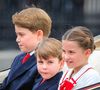Le couple était accompagné de ses trois enfants : George, Charlotte et Louis.

Le prince George, le prince Louis, la princesse Charlotte de Galles - La famille royale d'Angleterre lors du défilé "Trooping the Colour" à Londres. Le 17 juin 2023 ©Imago / Panoramic / Bestimage