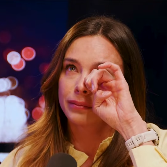 J'avais tout pour être heureuse... Et mon corps a lâché, avec Marine Lorphelin (Miss France) - Les Lueurs sur YouTube
