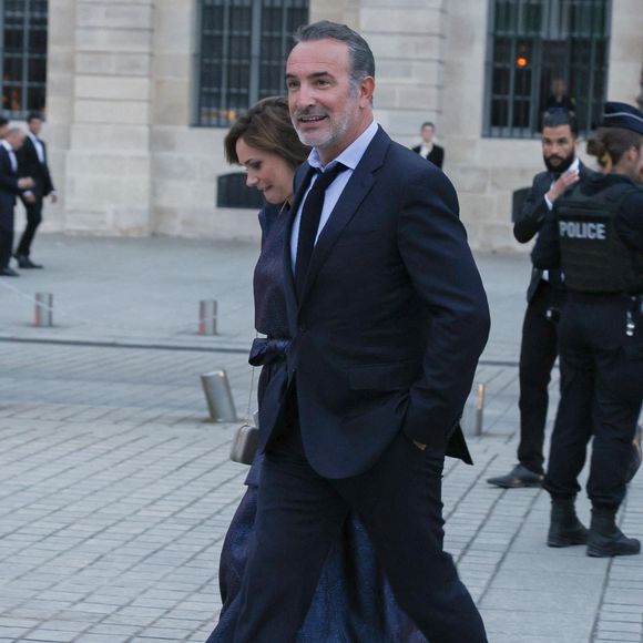 Exclusif - Jean Dujardin et Nathalie Péchalat arrivent à la cérémonie " 2023 Laureus World Sports Awards" à Paris le 8 mai 2023. © Backgrid USA / Bestimage
