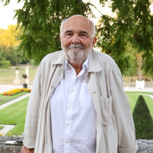 Gérard Jugnot au Château de Beychevelle à Saint-Julien de Beychevelle - Dernier jour du festival "Les Vendanges du 7ème Art", festival du film de Pauillac le 12 juillet 2025.

© Jean-Marc Lhomer / Bestimage