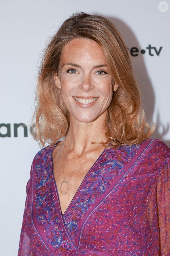 Julie Andrieu participe à la conférence de presse de France Télévision le 06 juillet 2022 à Paris, France. Photo par Nasser Berzane/ABACAPRESS.COM
