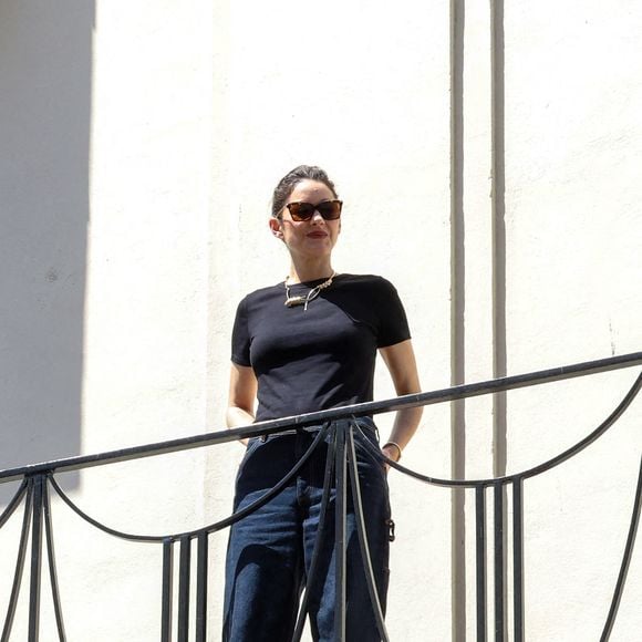 Et la grande gagnante du côté des petites filles n'est autre que la douce et intemporelle Louise. 

Marion Cotillard sur le balcon du cinéma "Le Royal" pendant le festival du film de Biarritz - Nouvelles Vagues 2026 le 24 juin 2026.

© Jean-Marc Lhomer / Bestimage