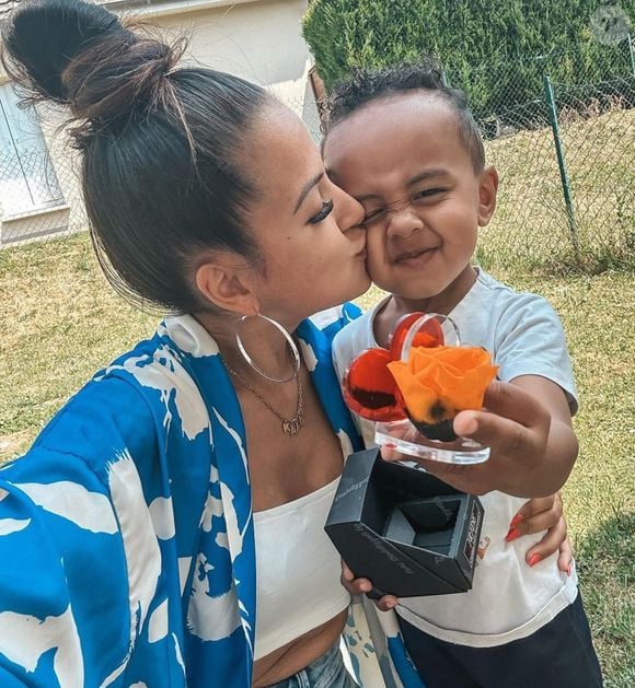 Olivia Gayat de "Familles nombreuses" regrette ses kilos de grossesse. Capture Instagram d'Olivia Gayat de "Familles nombreuses".