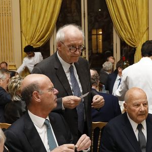 Exclusif - Stephan Steinlein, ambassadeur d'Allemagne, Eric Lombard, Marc Ladreit de Lacharrière - Dîner du Cercle de la Revue des Deux Mondes au Cercle de l'Union Interallié à Paris le 11 marx 2025. © Marc Ausset-Lacroix/Bestimage