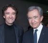 Un nouveau défi de taille pour l'héritier de l'empire LVMH. 

Antoine Arnault et Bernard Arnault au Front Row du défilé Christian Dior Collection Femme Prêt-à-Porter Printemps/Eté lors de la Fashion Week de Paris (PFW), dans le Jardin des Tuileries, à Paris, France. © Bertrand Rindoff/Bestimage