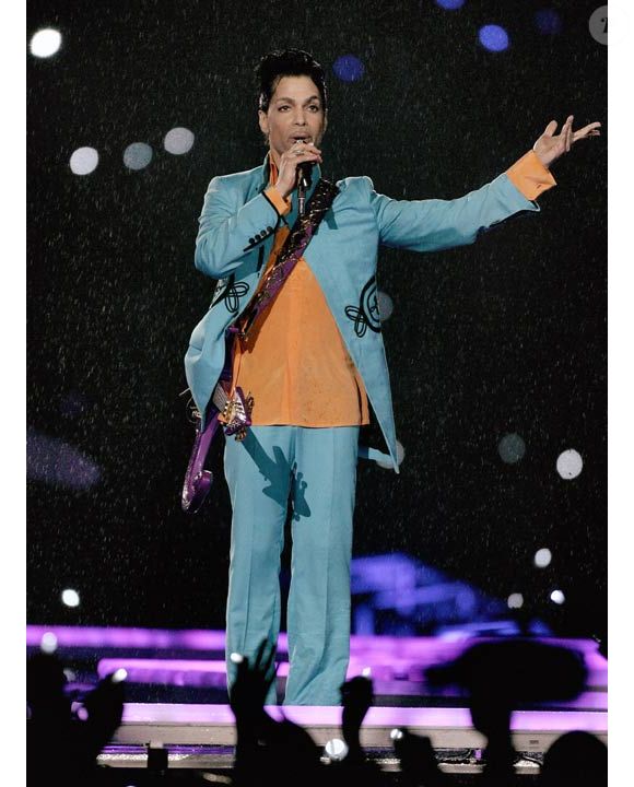 Elle a notamment produit Queen, Michael Jackson, Madonna ou encore Céline Dion.

Le chanteur Prince en concert.

Photo : Abaca Press