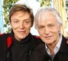 Amoureux depuis 50 ans, Dave et Patrick Loiseau ne se sont jamais jamais quittés depuis leur coup de foudre dans une boite de nuit parisienne.

Portrait du chanteur Dave et son compagnon Patrick Loiseau