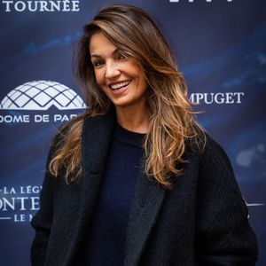 Nadia Farès est décédé il y a une semaine des suites d'un incident dans une piscine parisienne. 

Nadia Fares au photocall du showcase de présentation de la comédie musicale La Légende du Comte de Monte Cristo à Salle Gaveau à Paris, France, le 25 septembre 2025. © Julien Sarkissian/Bestimage